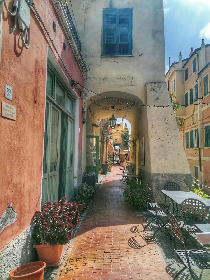Vialunga Apartment In The Old Town Bordighera Esterno foto